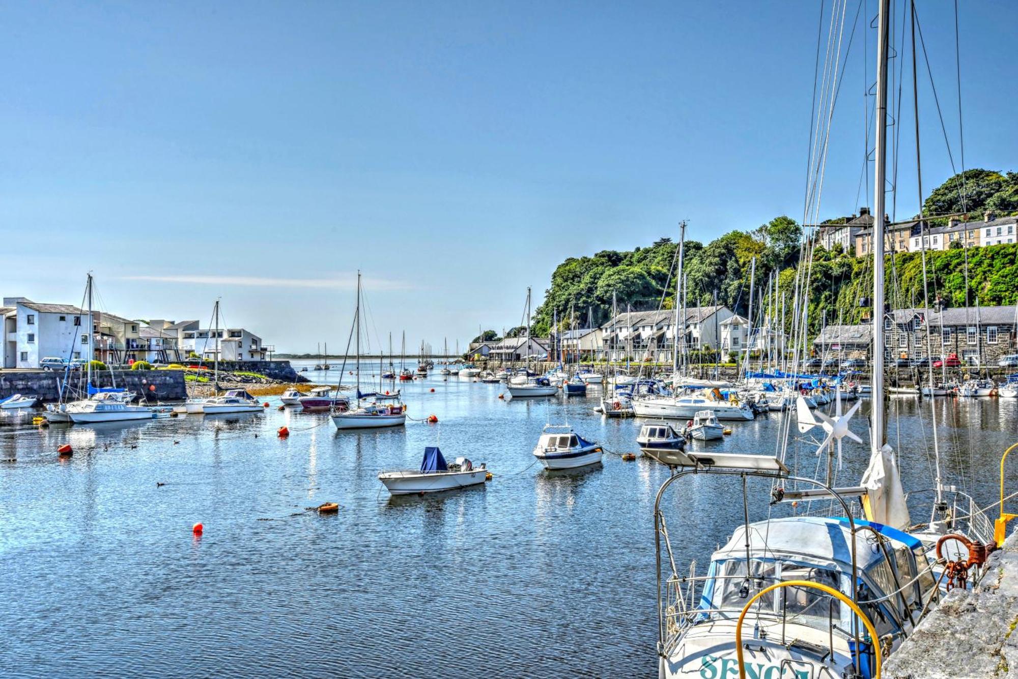 Harbour & Mountain Views, Porthmadog House, Sleeps 9, 4 Bedrooms, Two And Half Bathrooms Dış mekan fotoğraf